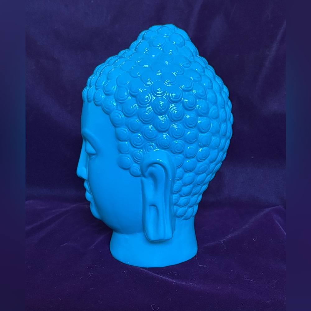 BUDDAH HEAD STATUE - Beautiful Turquoise color, ceramic, 9” high and 8” wide. - Picture 12 of 15